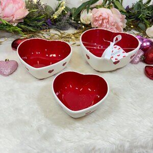 Terramoto Ceramic Valentine's Heart Shaped Prep Serving Ceramic Bowls Set of 3